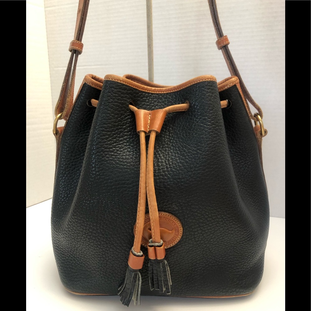 Dooney & Bourke vintage bucket bag